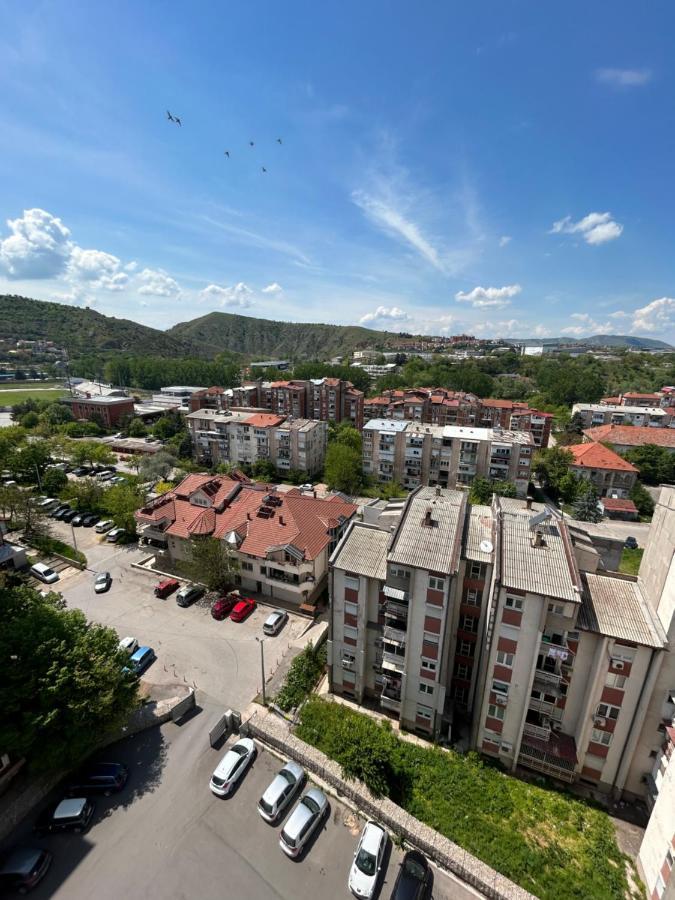 Sandev Apartments Black&White Štip Esterno foto